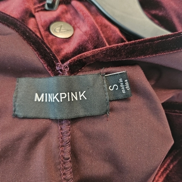 MINKPINK 'Trouble Maker' Burgundy Velvet Shortralls Festival Summer Size Small - Picture 8 of 8